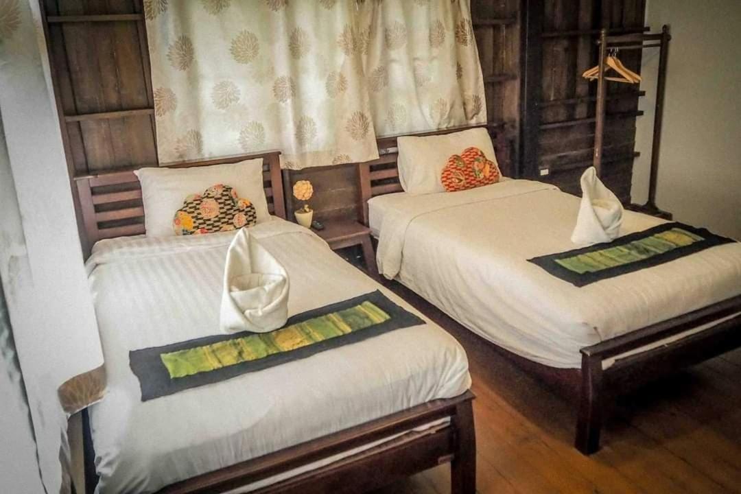 Niwas Ayutthaya Hotell Eksteriør bilde